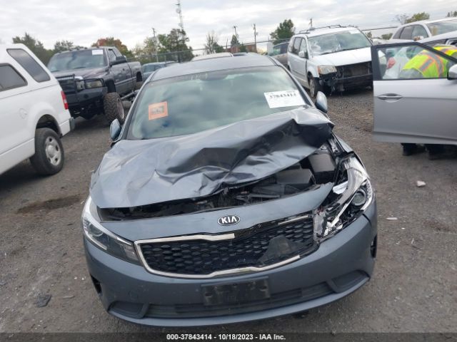 3KPFL4A72JE178781 KIA FORTE S