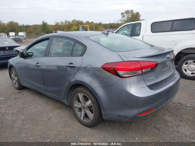 3KPFL4A72JE178781 KIA FORTE S