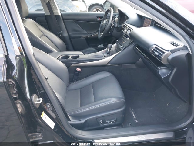 Lexus IS 350 2015 JTHBE1D28F5015397 Image 5