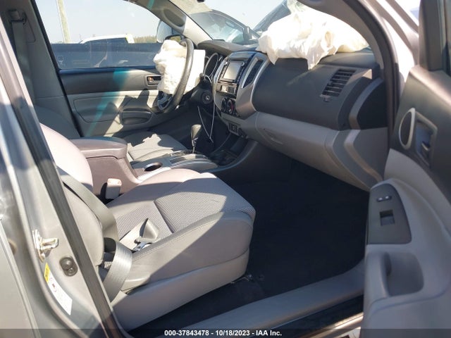 Toyota Tacoma Prerunner 2014 5TFJU4GN6EX054404 Image 5