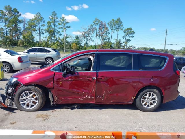 2C4RC1CG0NR208633 Chrysler Voyager Lx