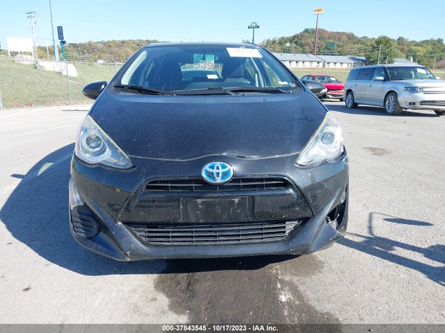 Toyota Prius C One/two/three/four 2016 JTDKDTB37G1138919 Image 12