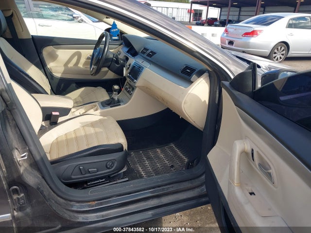 2010 VOLKSWAGEN CC SPORT VIN: WVWNL7AN4AE502952