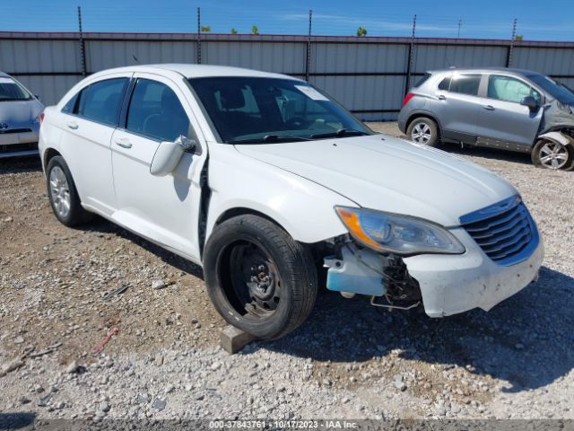 Продаж на аукціоні авто 2014 Chrysler 200 Lx, vin: 1C3CCBAB0EN237232, номер лоту: 37843761