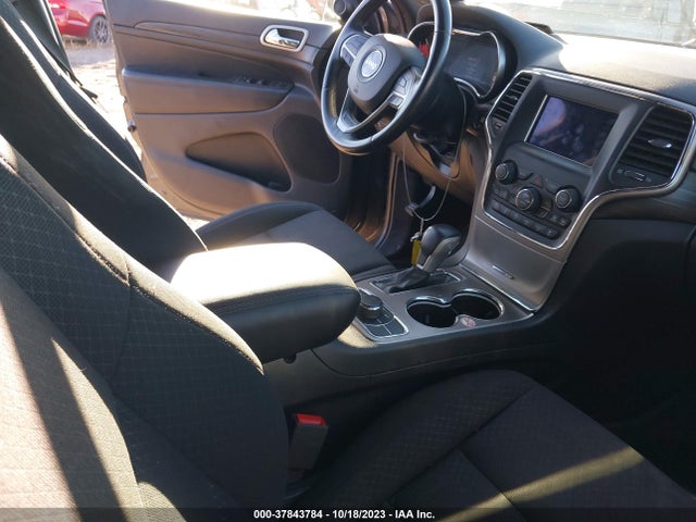1C4RJFAG3MC525769 Jeep Grand Cherokee Laredo E