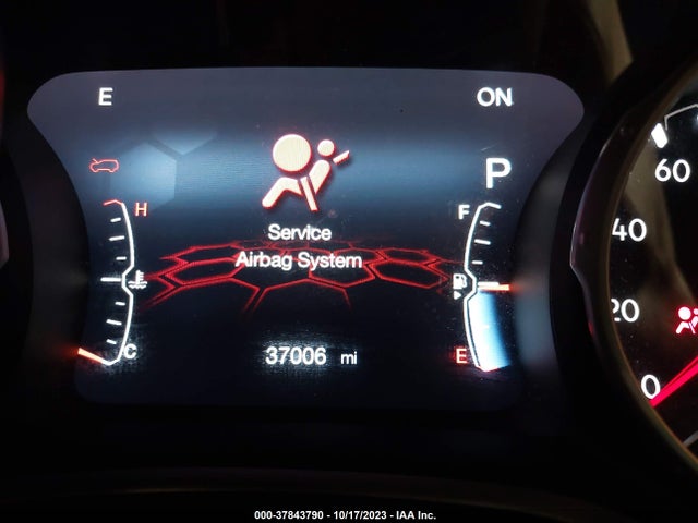 3C4NJDBB7KT651849 Jeep Compass Latitude