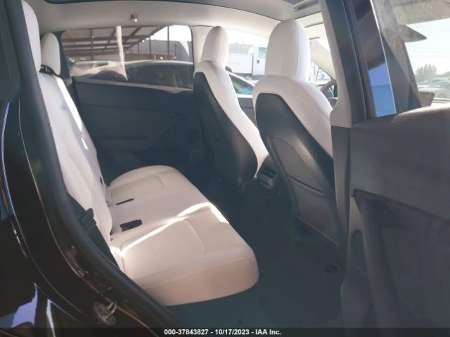 7SAYGDEF4NF554446 Tesla Model Y Performance