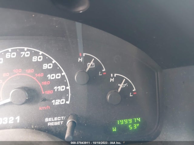 2002 FORD EXPLORER XLT VIN: 1FMZU73KX2UD65827