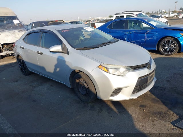2015 TOYOTA COROLLA LE VIN: 5YFBURHE9FP233231