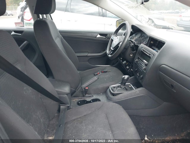 3VW2K7AJ3FM228435 Volkswagen Jetta Sedan 2.0l S
