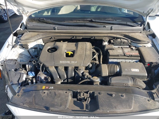 Hyundai ELANTRA SE 2017 5NPD74LF9HH203472 Image 10