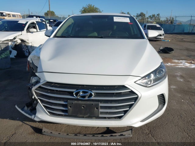 Hyundai ELANTRA SE 2017 5NPD74LF9HH203472 Image 12