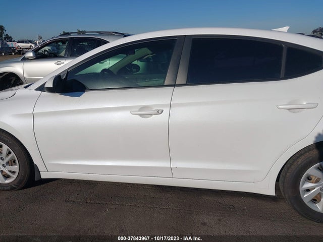 Hyundai ELANTRA SE 2017 5NPD74LF9HH203472 Image 14