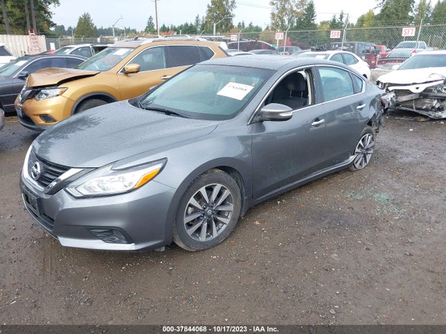 Nissan Altima 2.5 Sv 2017 1N4AL3AP4HC481699 Image 2