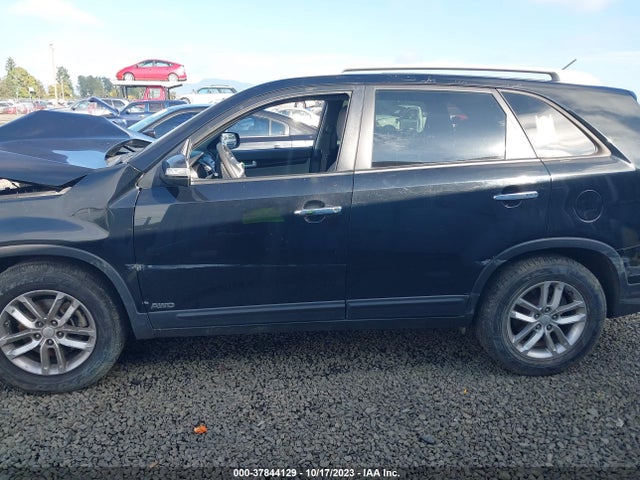 KIA SORENTO LX 2015 5XYKTDA7XFG610929 Image 14