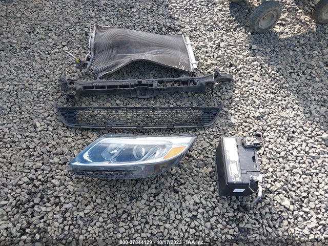KIA SORENTO LX 2015 5XYKTDA7XFG610929 Image 11
