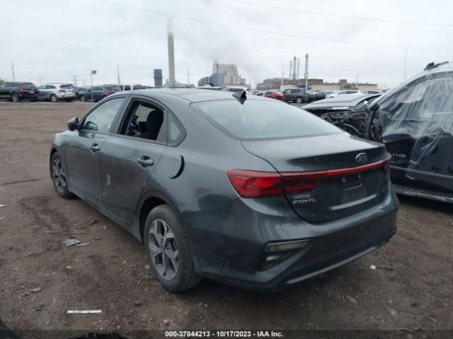 3KPF24AD0ME318808 KIA Forte Lxs