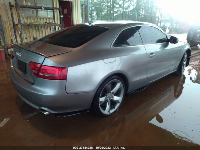2010 AUDI A5 3.2L PREMIUM PLUS VIN: WAUCKAFR5AA074249