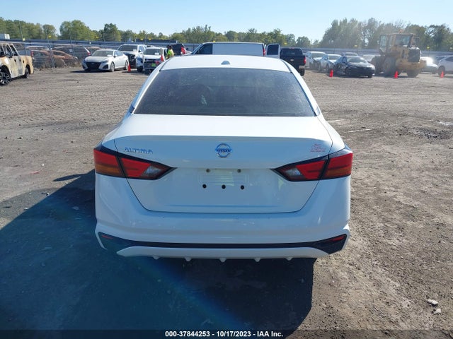 Nissan Altima 2.5 S 2019 1N4BL4BV8KC116232 Image 16