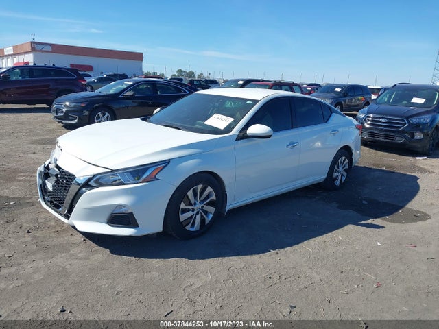 Nissan Altima 2.5 S 2019 1N4BL4BV8KC116232 Image 2