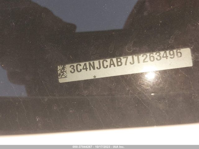3C4NJCAB7JT263496 Jeep Compass Sport