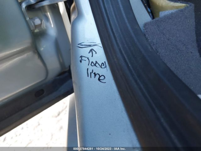 2011 SAAB 9-3 YS3FA5CY2B1315300 Photo 5