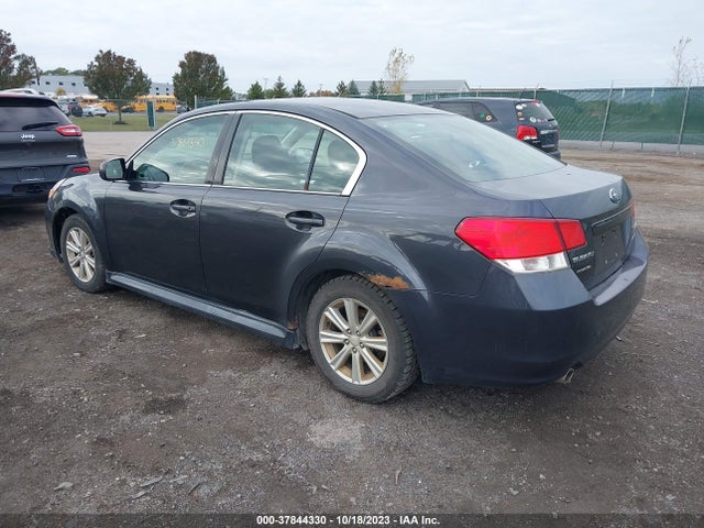 2010 SUBARU LEGACY 4S3BMBC60A3221347 Photo 2