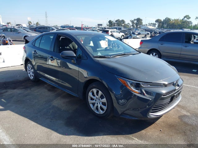 Toyota COROLLA LE 2024 JTDB4MEE9R3018422 Image 1