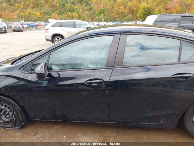Chevrolet Cruze Ls Auto 2016 1G1BC5SMXG7294031 Image 15