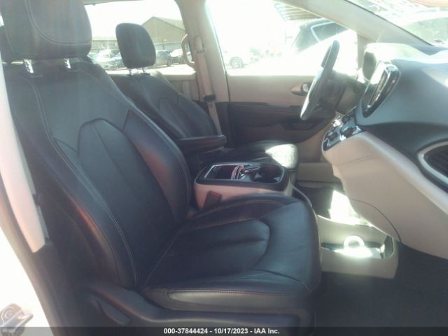 2022 CHRYSLER PACIFICA 2C4RC1BG9NR141581 Photo 4
