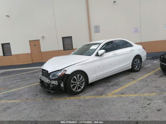 55SWF4JB7HU194957 Mercedes-Benz C-class C 300
