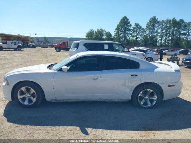 2C3CDXBG4EH300734 Dodge Charger Se
