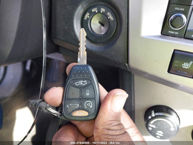 2009 CHRYSLER SEBRING LIMITED VIN: 1C3LC65V09N550590