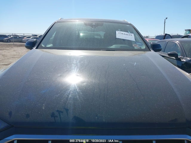 WA1LXBF75PD011033 Audi Q7 Premium Plus