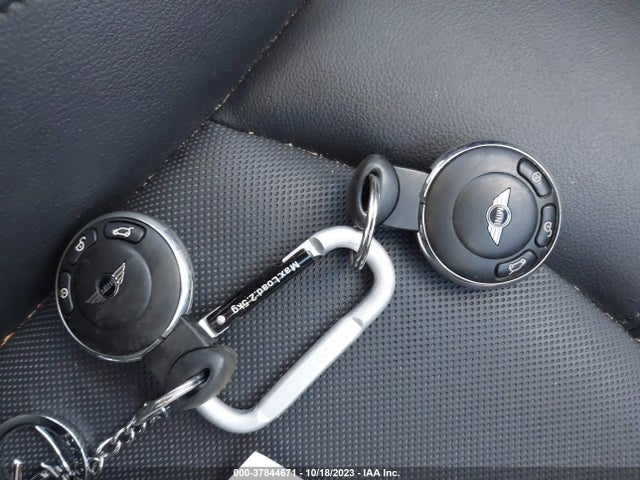 2016 MINI COUNTRYMAN WMWZC5C54GWU01719 Photo 10