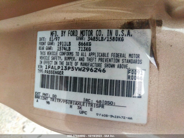 1997 FORD ESCORT LX VIN: 1FALP13P5VW296246