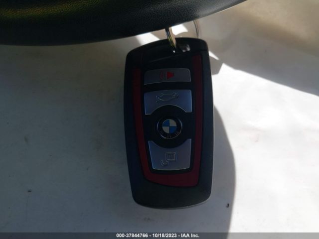 WBA8B9C51JK676646 BMW 3 Series 330i