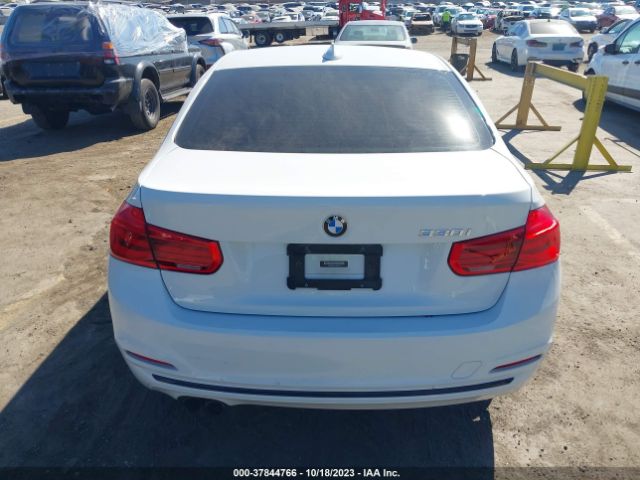 WBA8B9C51JK676646 BMW 3 Series 330i