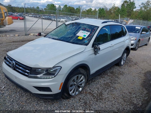 3VV1B7AX0JM103681 Volkswagen TIGUAN S