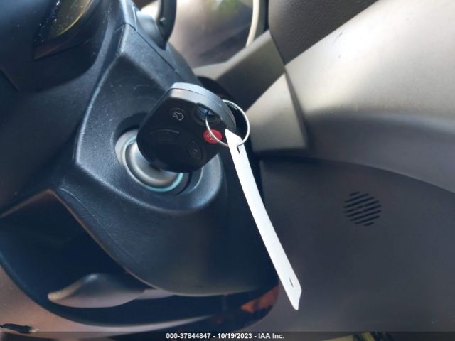 1FADP5EUXHL101195 Ford C-max Energi Se