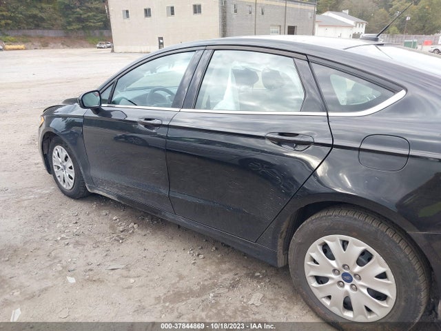 3FA6P0G76KR279195 Ford FUSION S