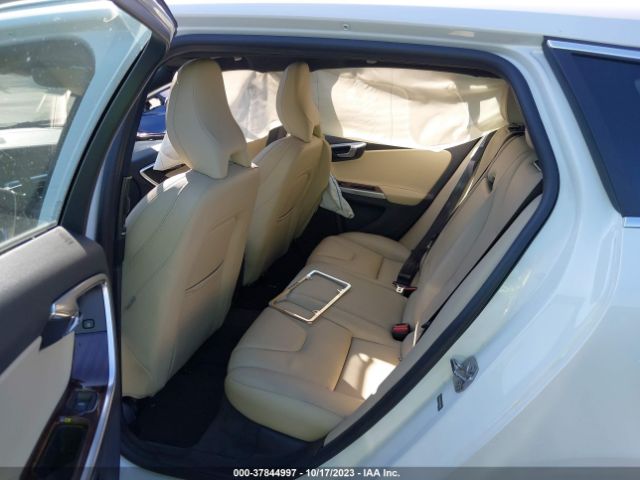 YV140MEM4H1370890 Volvo V60 Platinum