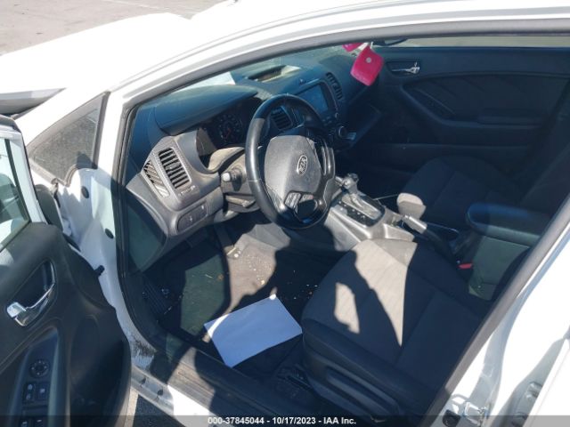 3KPFL4A78HE014042 KIA FORTE S