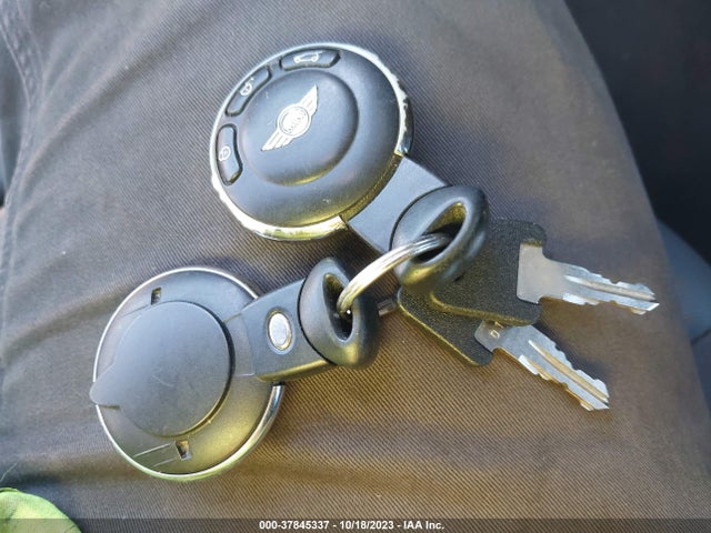 2009 MINI COOPER HARDTOP WMWMF73539TW84180 Photo 10