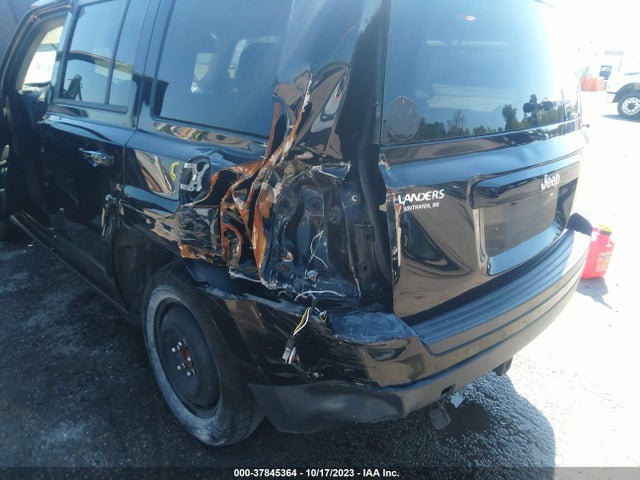 1C4NJPBA1GD648774 Jeep Patriot Sport