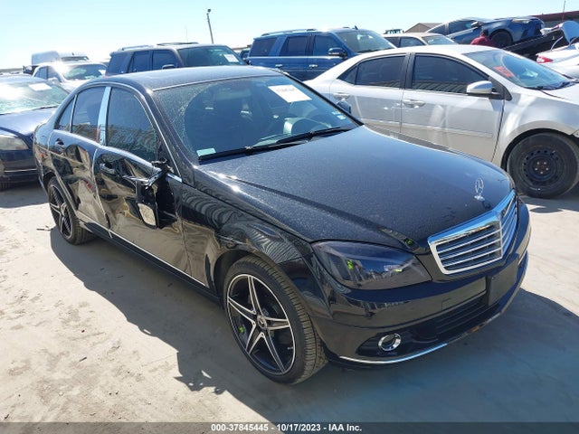 2008 MERCEDES-BENZ C 300 SPORT/LUXURY/ VIN: WDDGF54X18F035503