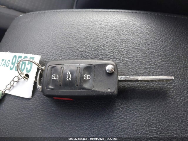 3VW2K7AJ6FM299533 Volkswagen Jetta Sedan 2.0l S W/technology