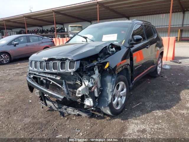 3C4NJDBB2JT246111 Jeep Compass Latitude