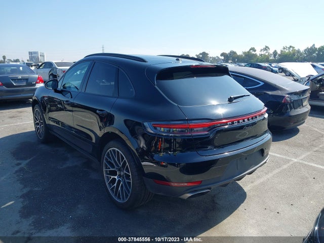 2020 PORSCHE MACAN WP1AA2A54LLB10641 Photo 2