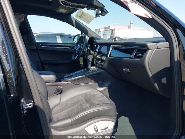 2020 PORSCHE MACAN WP1AA2A54LLB10641 Photo 4
